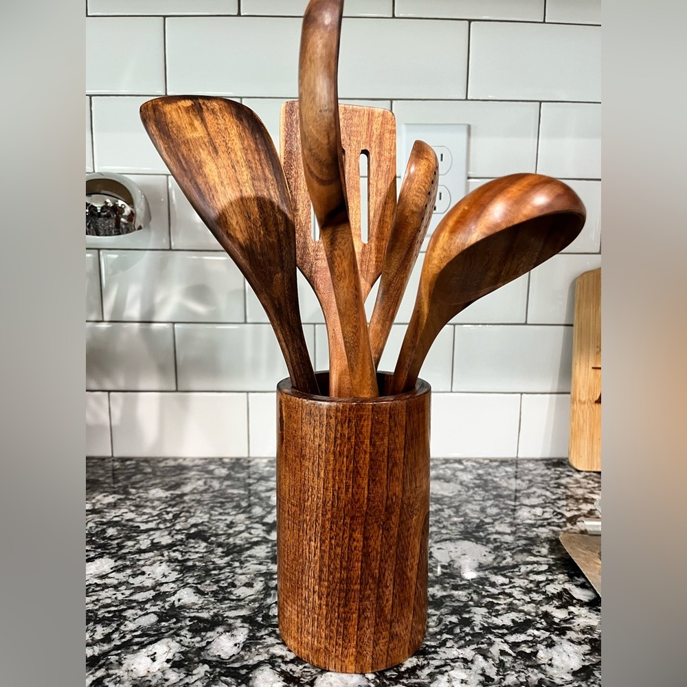 Wood kitchen utensils